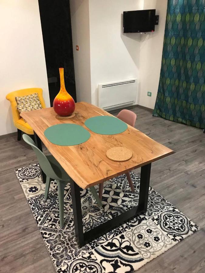 Les Haltes De La Rive Gauche Apartment Sury-pres-Lere Bagian luar foto
